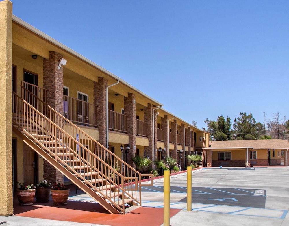 Rodeway Inn Adelanto Us 395 Exterior foto