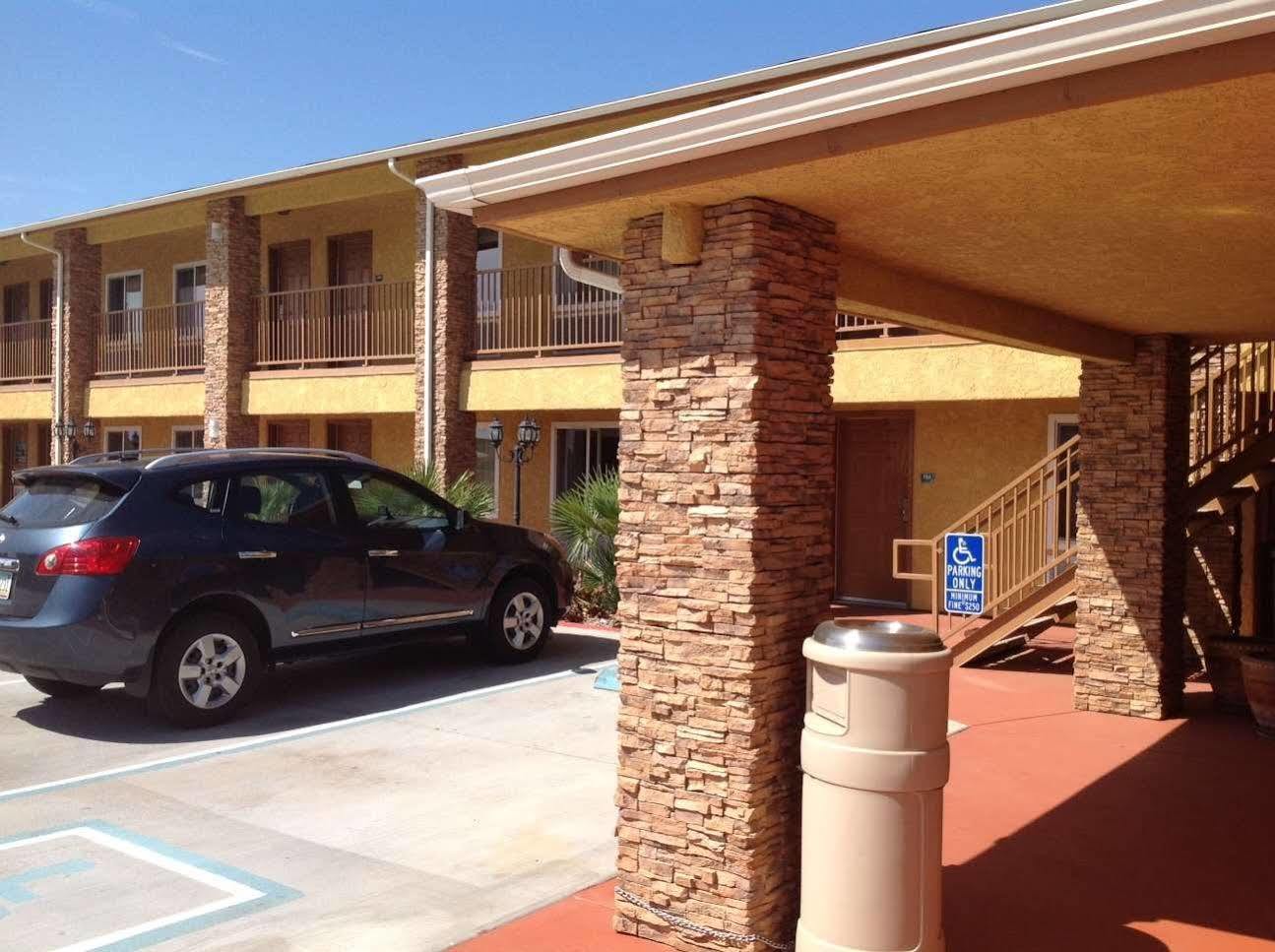 Rodeway Inn Adelanto Us 395 Exterior foto